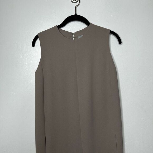 Vince Crepe Shift Dress in Tan Size 0 Professional Business Clean Girl Neutral - Picture 2 of 12